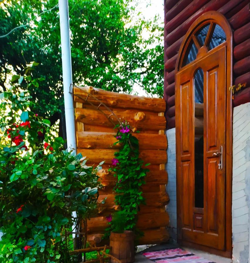 Guest House Izky Exterior foto